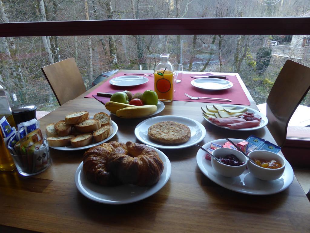 Hostal Rural Arrobi Borda Эухи Экстерьер фото